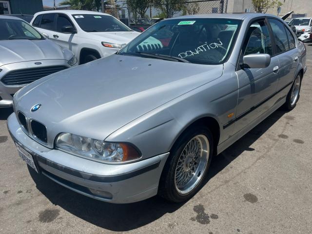 2000 BMW  528I